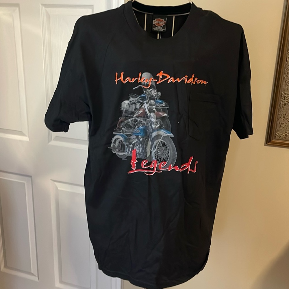 Men’s new Harley Davidson pocketed short sleeved tshirt size xL